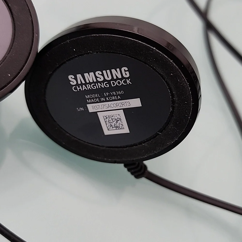 2 Samsung Charging Docks